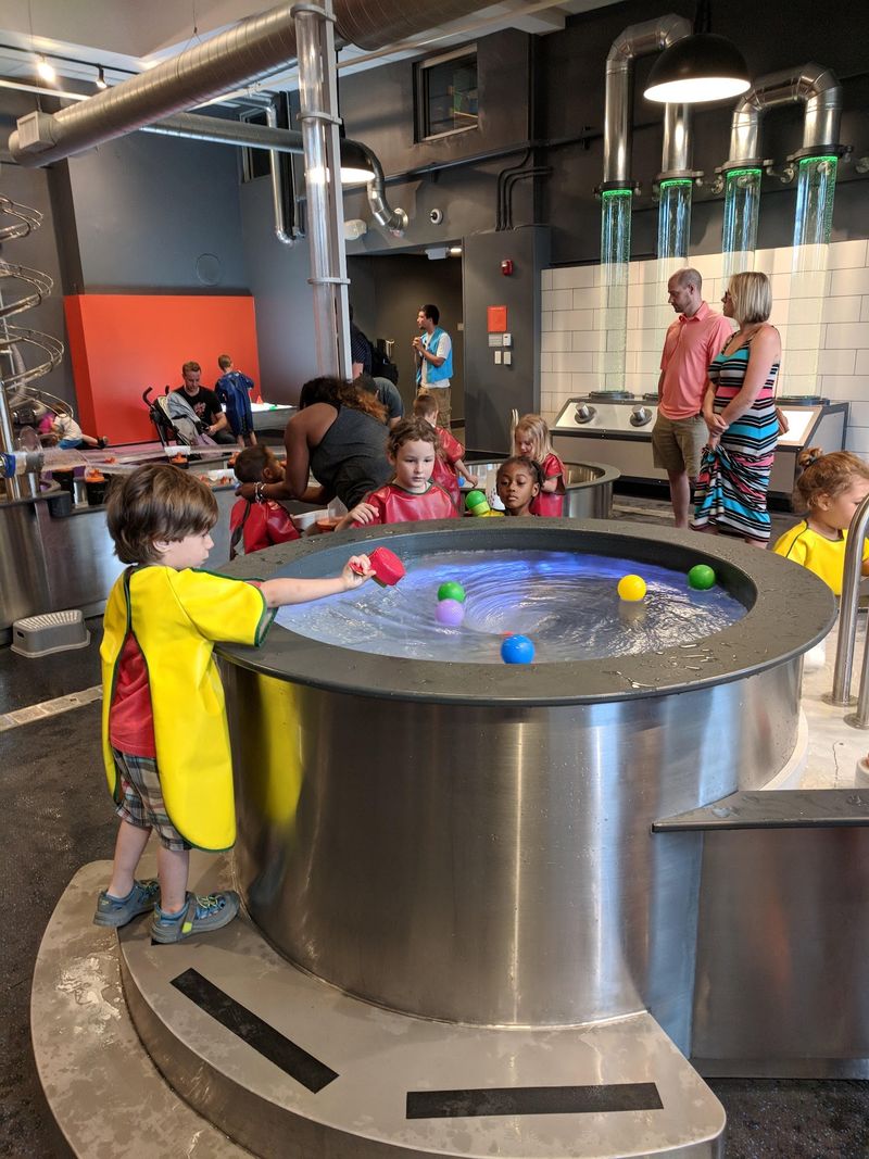 Splashy Science In The Water Room