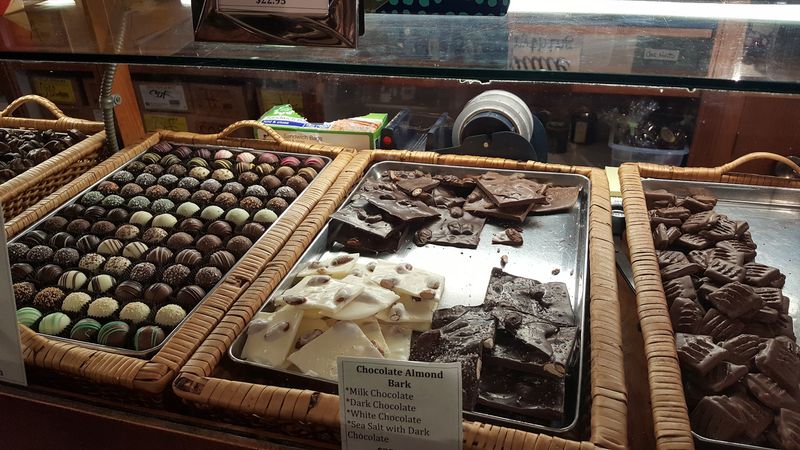 Sponge Candy and Peppermint Bark Steal the Show Sponge Candy and Peppermint Bark Steal the Show