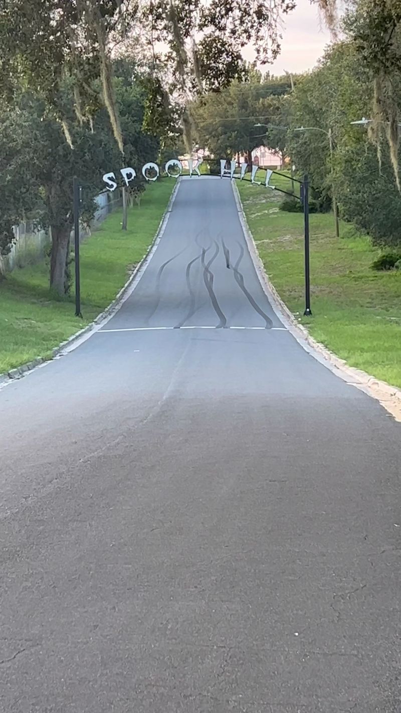 Spook Hill, Lake Wales