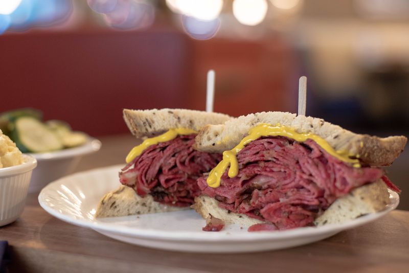 Benjie's Deli – Santa Ana