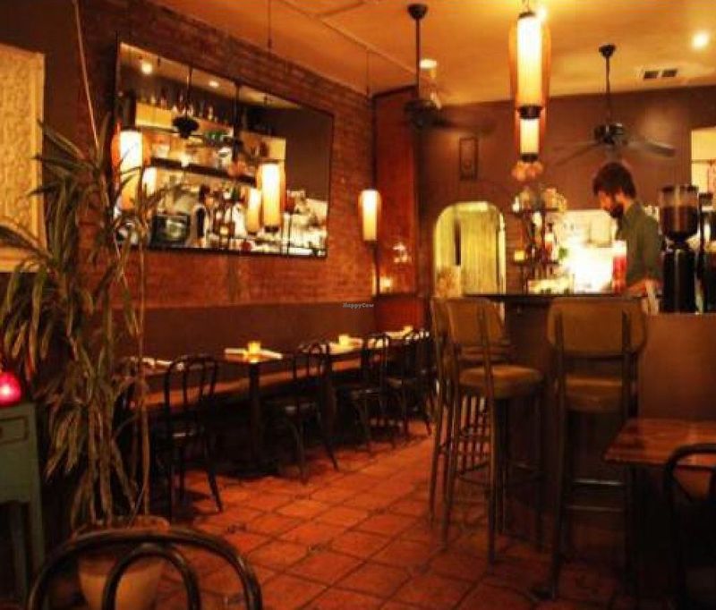 Elf Cafe – Echo Park's Vegetarian Mediterranean Haven