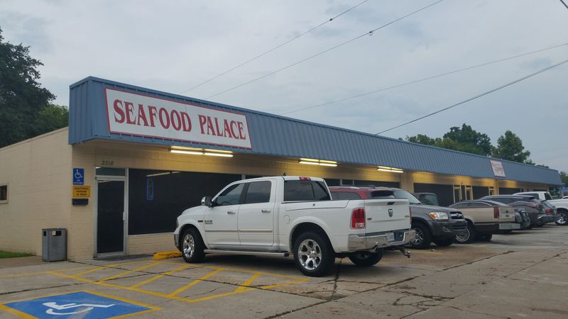 Seafood Palace – Lake Charles, Louisiana (Left A Lasting Impression)