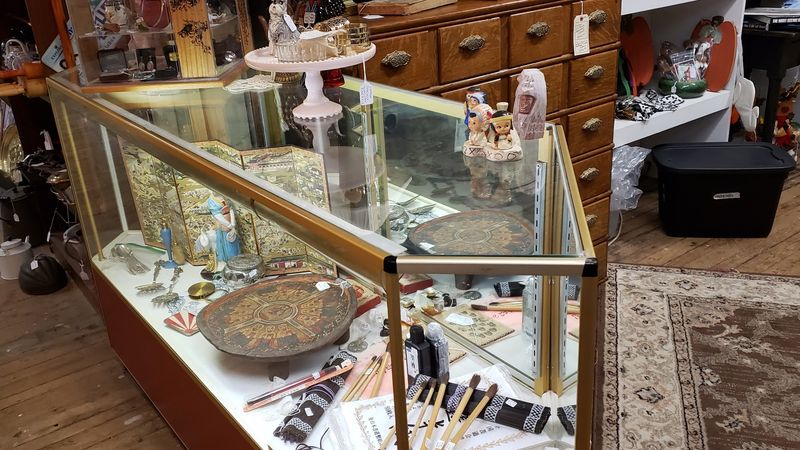 Small Things, Big Stories