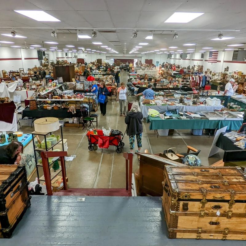 Springfield, Grand Flea Market Destination Springfield, Grand Flea Market Destination