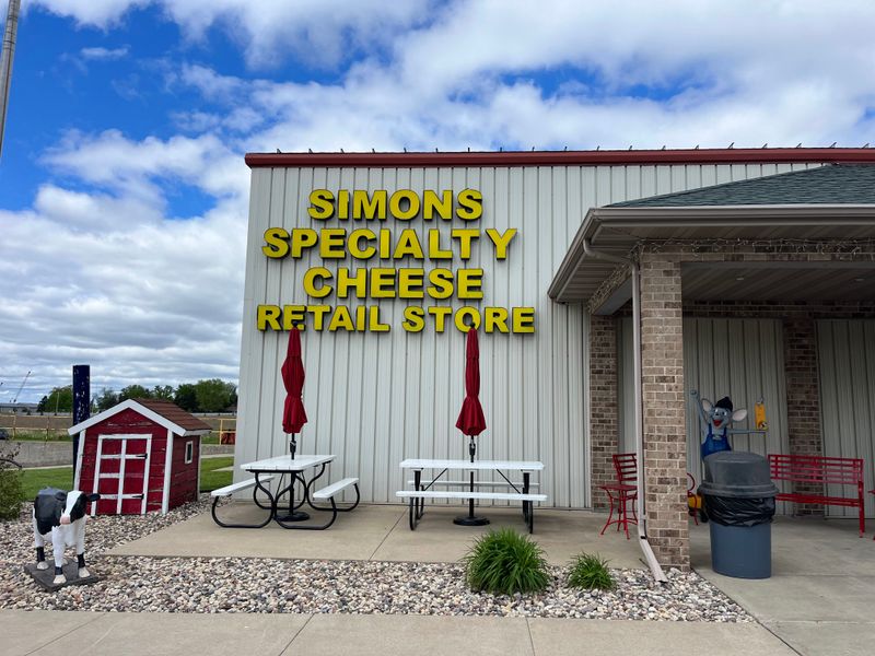 Simon's Specialty Cheese