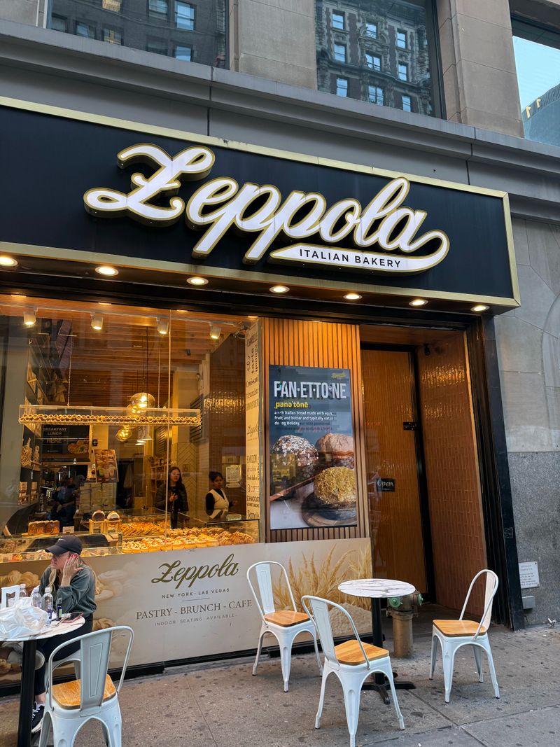 Zeppola Bakery, New York City
