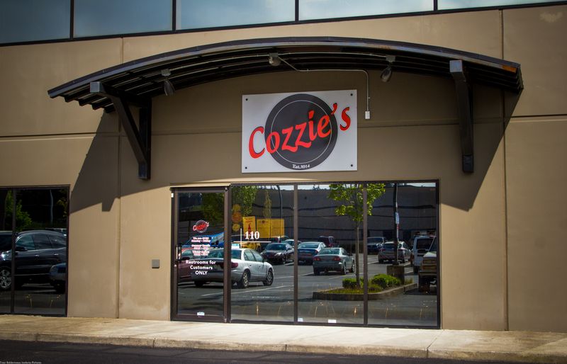 Cozzie's NY Deli — Salem