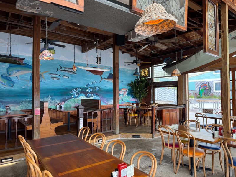 Blackfins Riverfront Grill at Capt Hiram's Resort