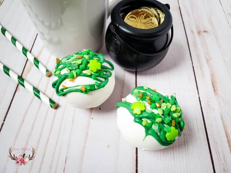 St. Patrick's Hot Cocoa Bombs