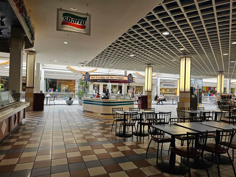St. Clair Square, Fairview Heights St. Clair Square, Fairview Heights