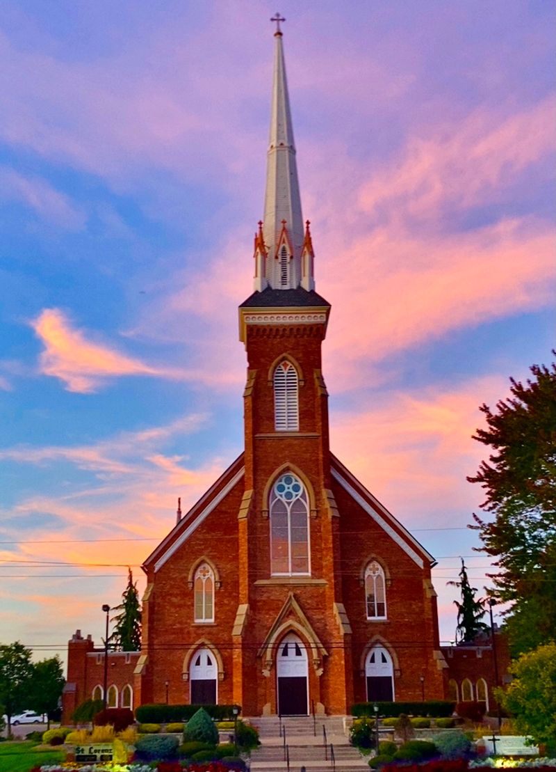 St. Lorenz Lutheran Church: Beyond Frankenmuth’s Shopfronts St. Lorenz Lutheran Church: Beyond Frankenmuth’s Shopfronts