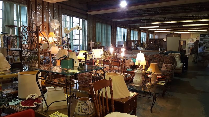 St. Vincent de Paul DejaVu Thrift Shops Warehouse, Aurora, IL St. Vincent de Paul DejaVu Thrift Shops Warehouse, Aurora, IL