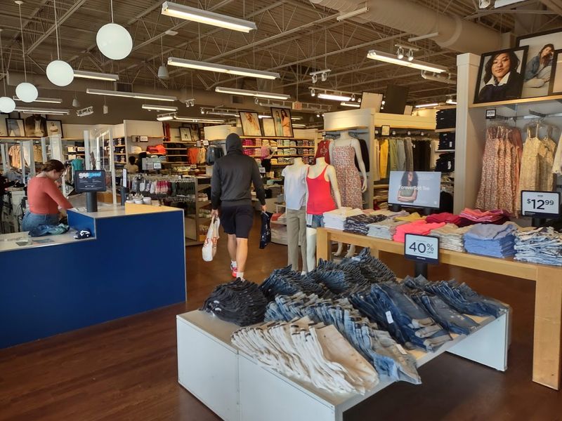 Stack Outlet Pricing With Digital Offers Stack Outlet Pricing With Digital Offers