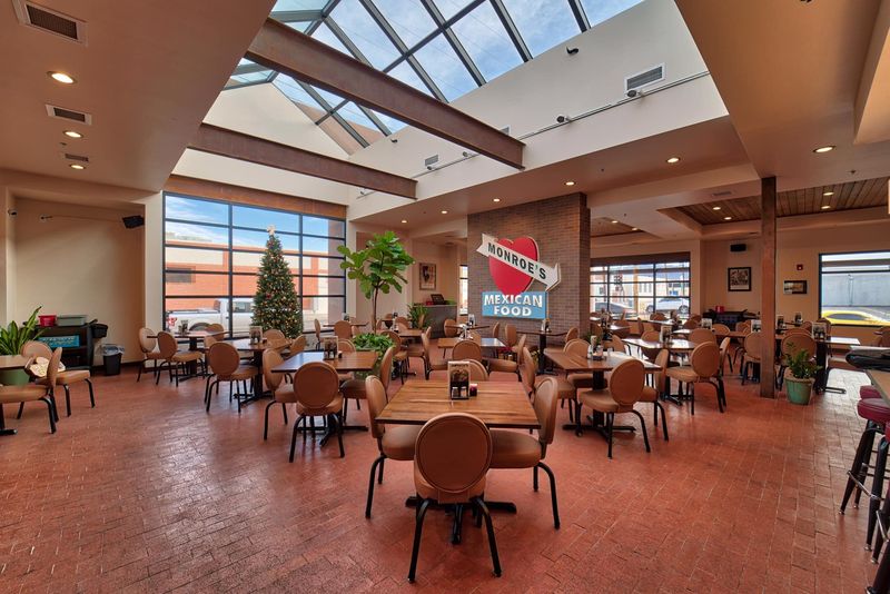 Monroe's (Monroe's Restaurant) — Albuquerque