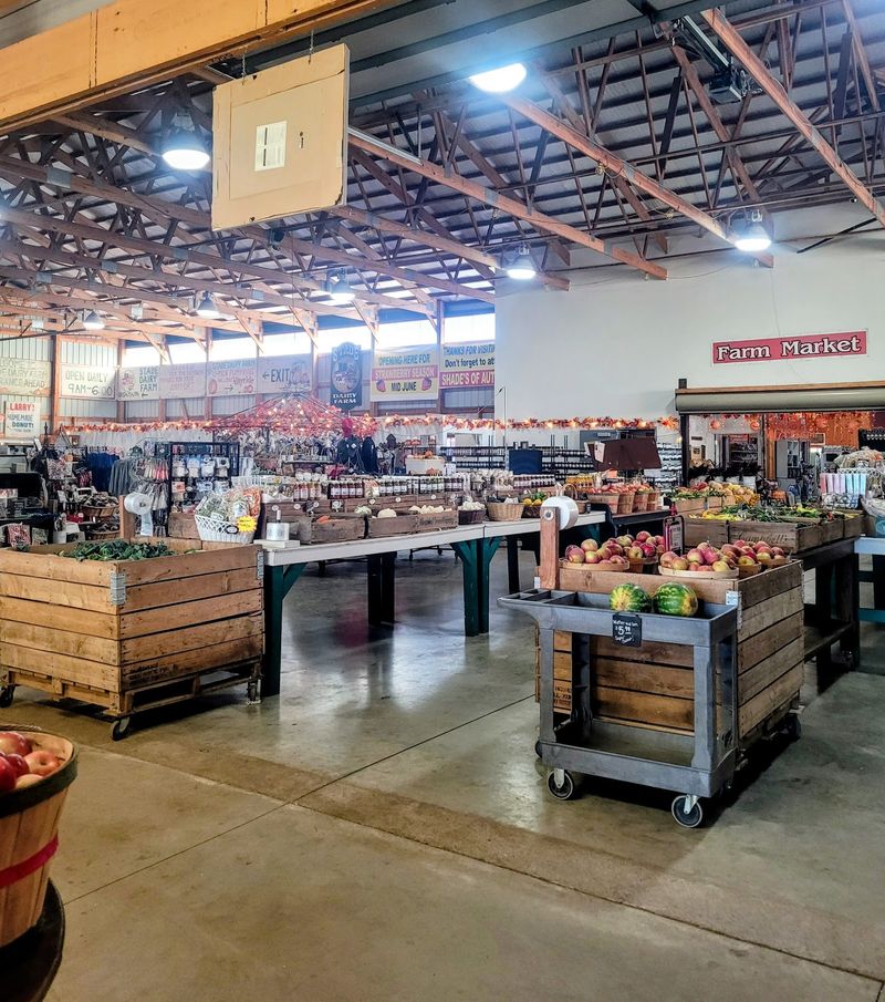 Stade's Farm & Market (McHenry, IL) Stade's Farm & Market (McHenry, IL)