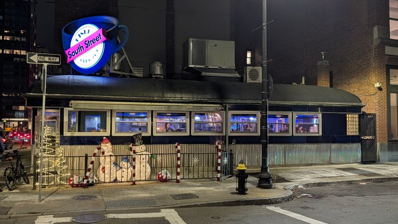 A Solid 4.1-Star Rating From Over 4,000 Reviews