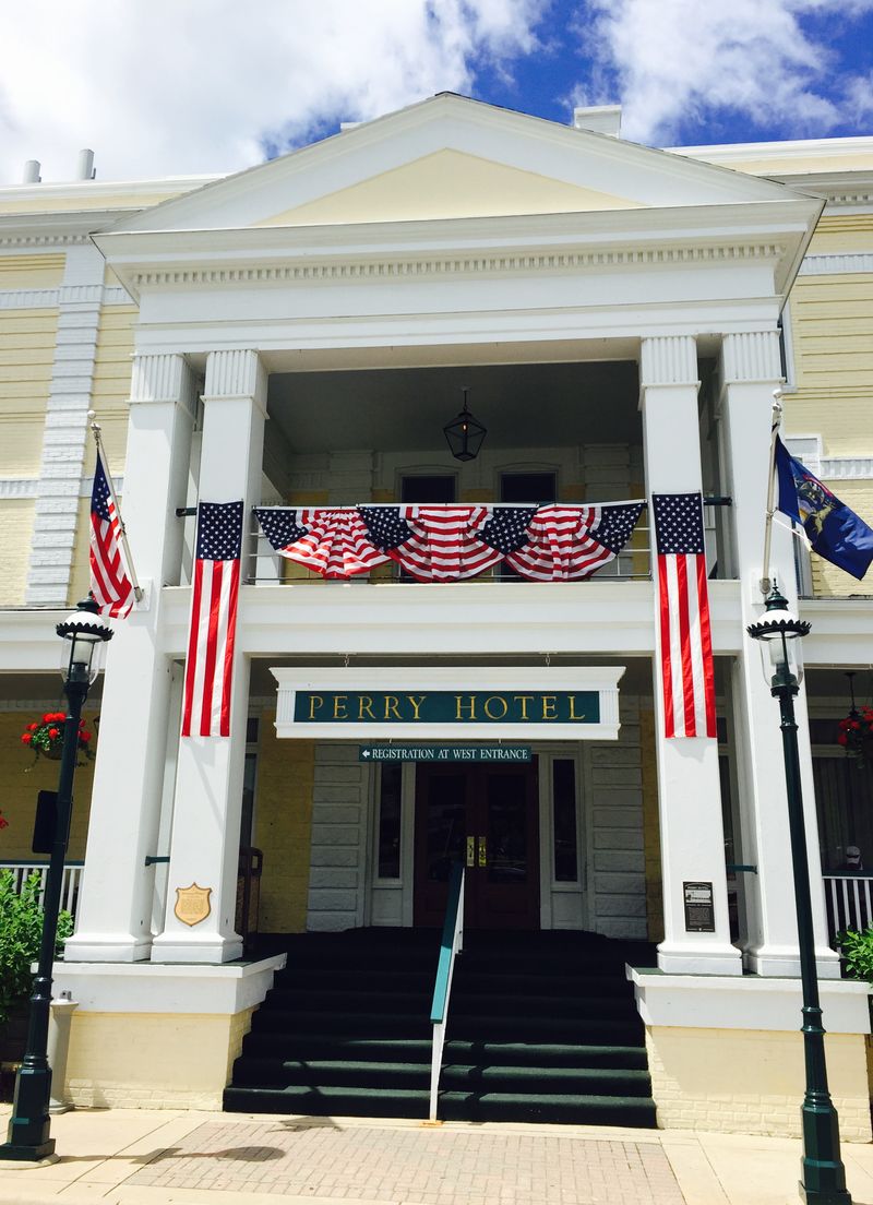 Stafford's Perry Hotel – Petoskey, Michigan