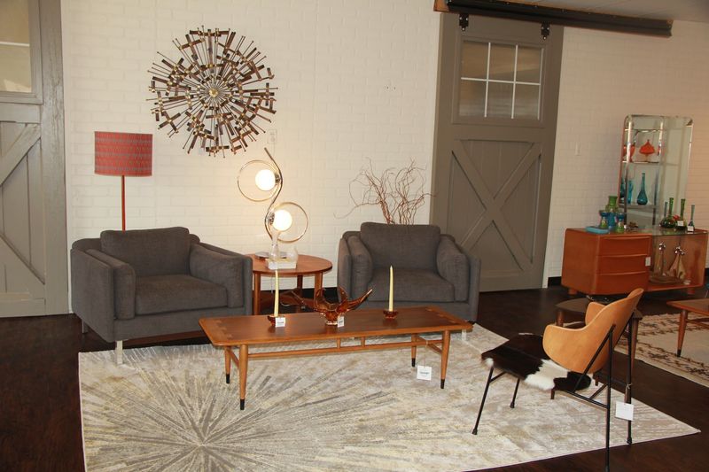 Staged Vignettes That Spark Ideas Staged Vignettes That Spark Ideas