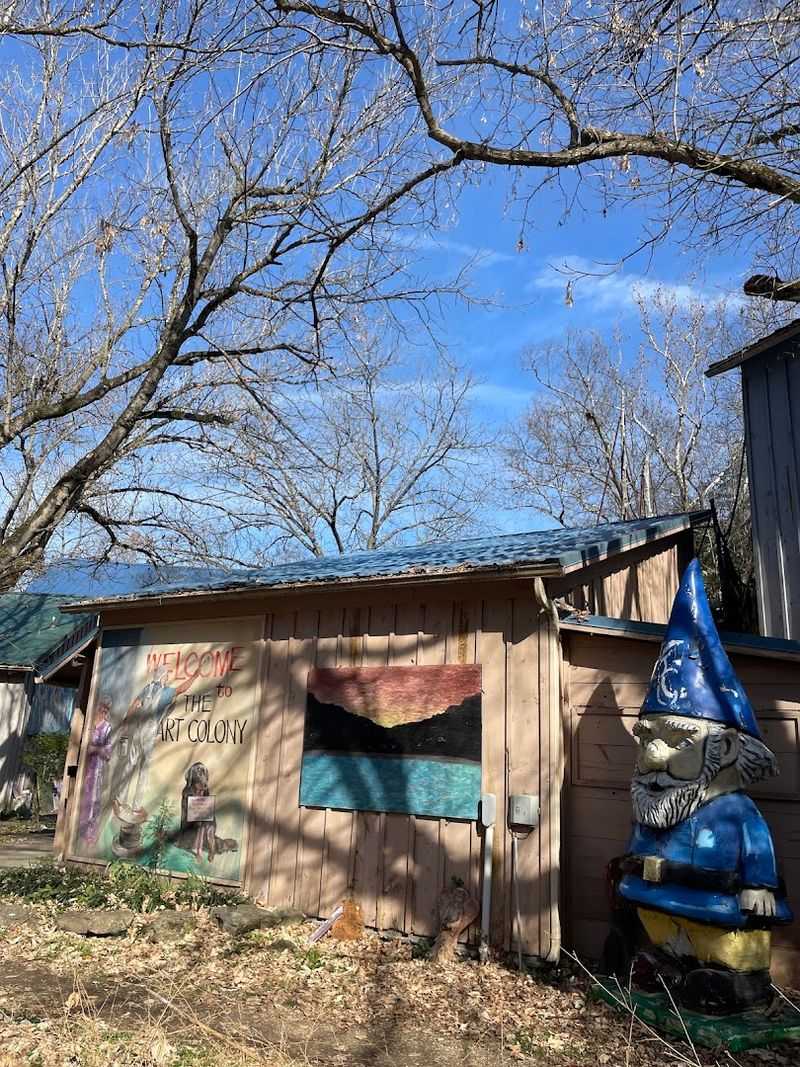 Working Artists Opening Doors To Their Process