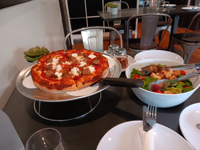 Service Style, Warmth, And Pace