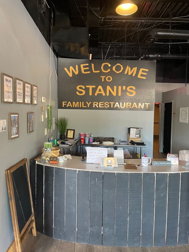 Stani's Family Restaurant, Mentor