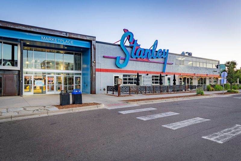 Stanley Marketplace, Aurora