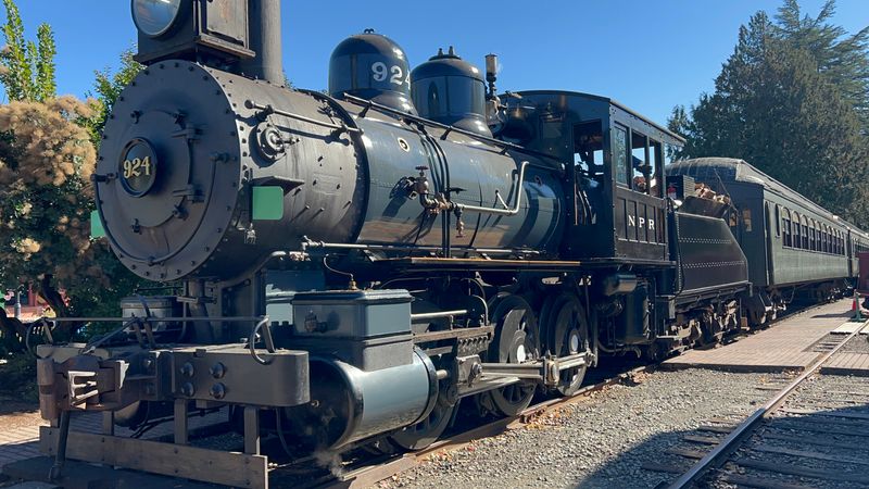 Snoqualmie – Santa Trains with Northwest Railway Museum