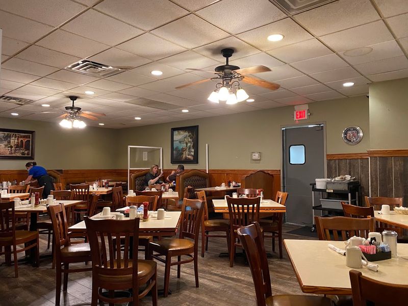 Star 66 Cafe (Springfield)