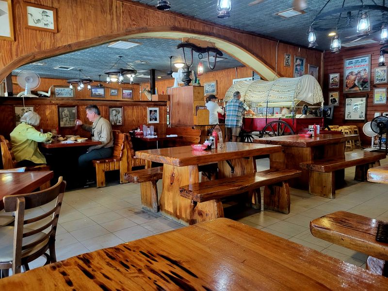 Old Spanish Trail Restaurant, Bandera