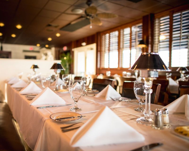 A & B Lobster House Fish Market – Key West