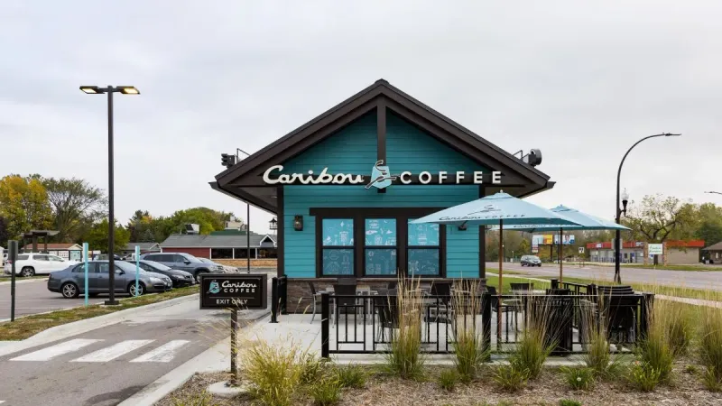 Caribou Coffee: Cozy Northern Charm