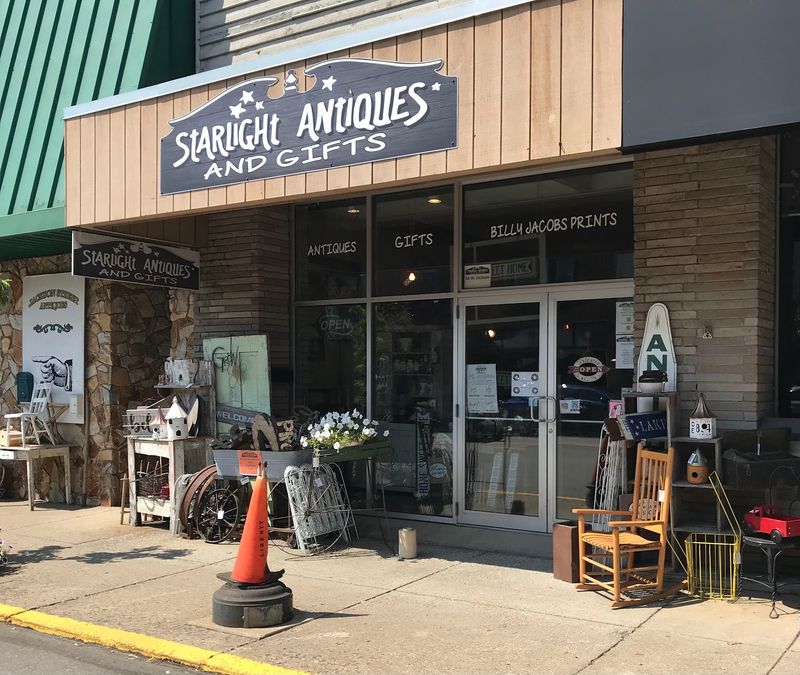 Starlight Antiques LLC, Millersburg