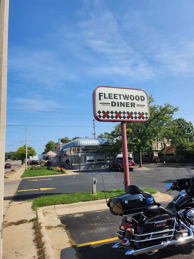 A 24-Hour Island Of Neon And Comfort