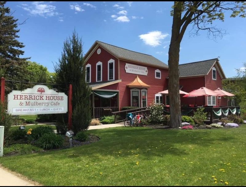 Start With The Building Before You Even Open The Menu