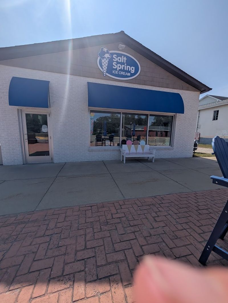 Riverside Treats In Sanford