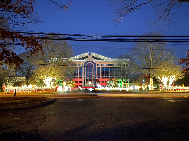 Chesapeake — Deck the Hall & Fa La La Land