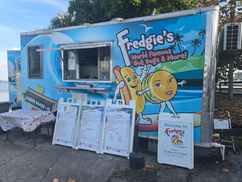 Fredgie's World Famous Hot Dogs