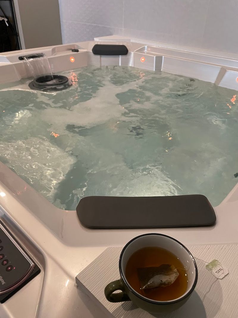 Steam Room, Sauna, And Hot Tub Amenities