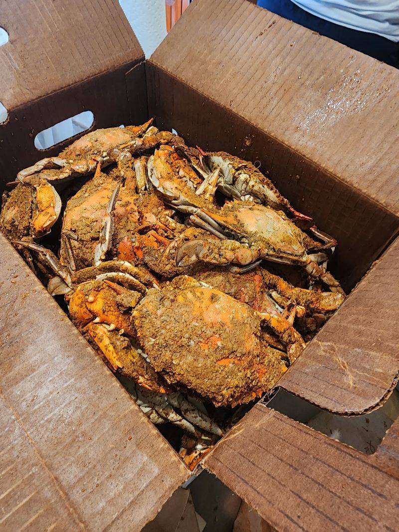 Steamed Maryland Blue Crabs Are The Whole Point