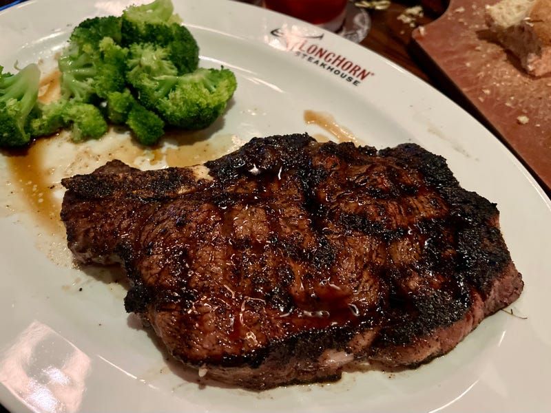 Cattlemen’s Steakhouse (Locals Avoid)