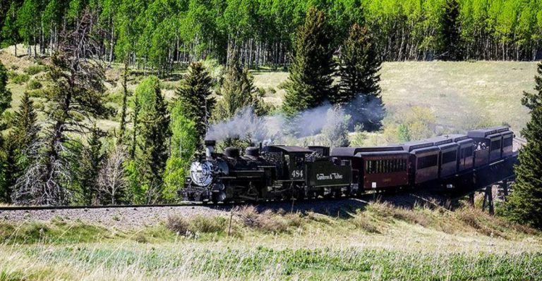 Step Back In Time On This Historic Colorado Railroad That Feel Lost To Another Era