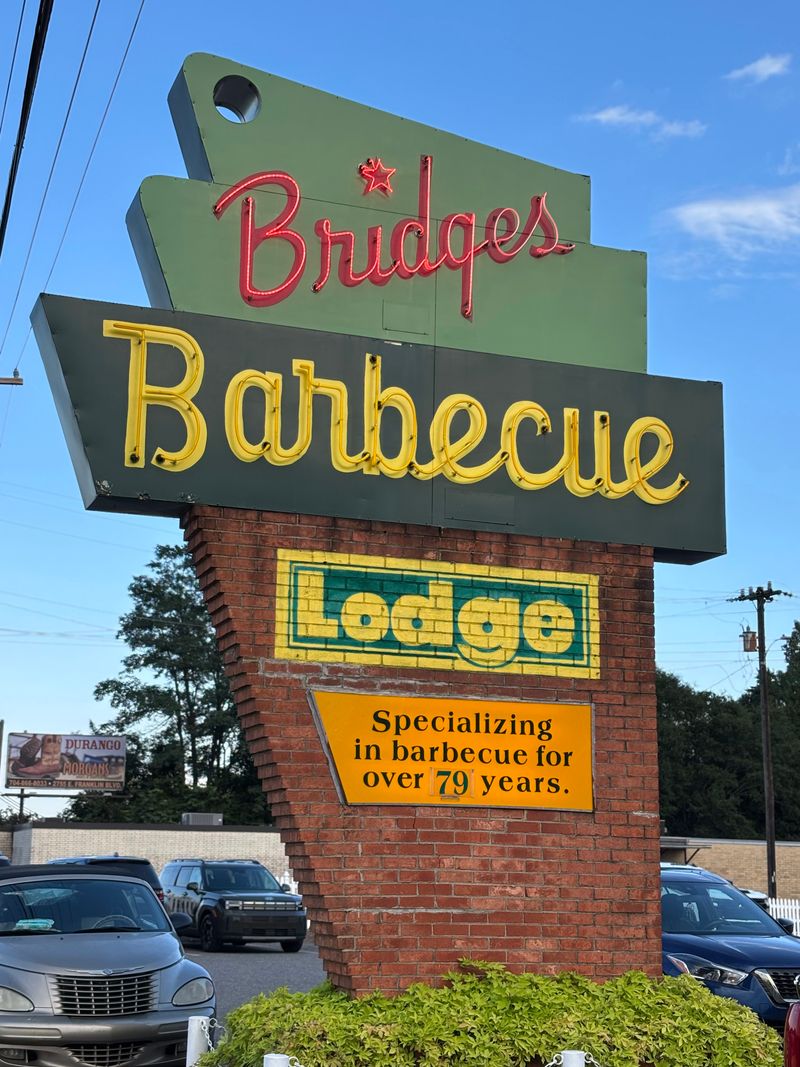 Red Bridges Barbecue Lodge