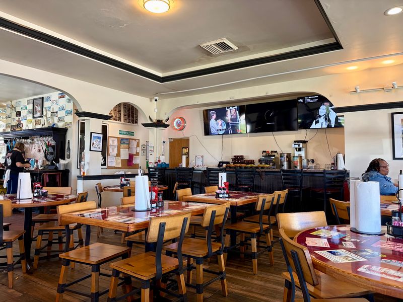 Steve's Famous Diner