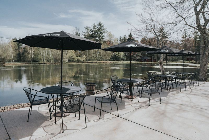 The Water's Edge — Mount Pocono