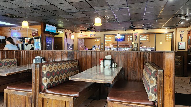 Home Plate Cafe & Bakery, Hot Springs Village