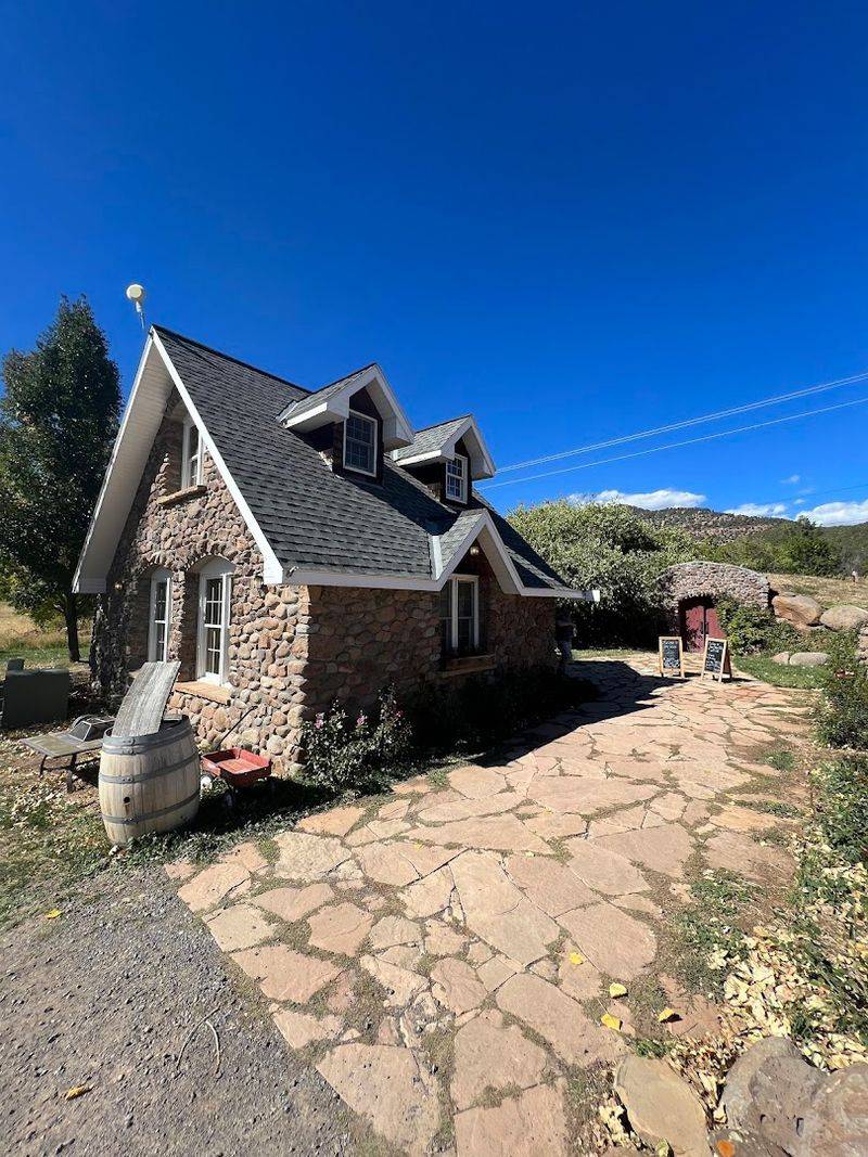 Stone Cottage Cellars, Paonia