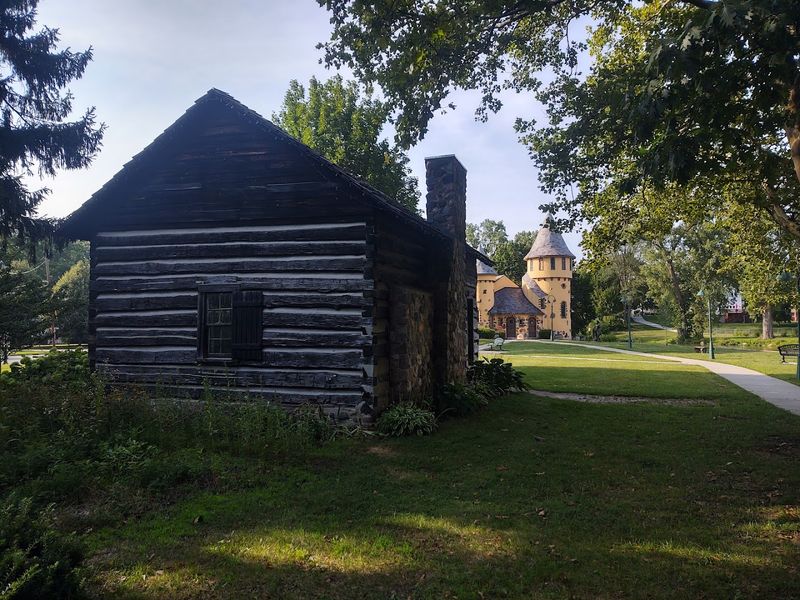 Neighbors On The Path
