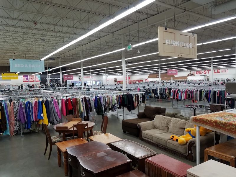 Store Keeps People Coming Back Again And Again