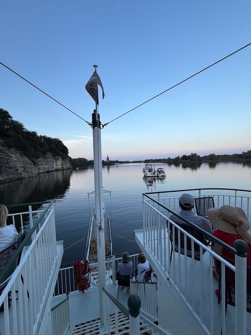 Stories From The Illinois River