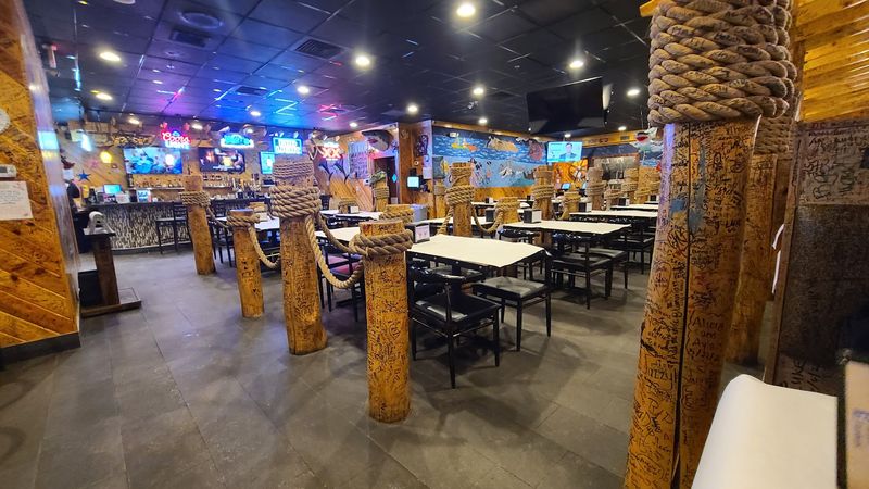 Storming Crab Erie PA Gets Gloriously Messy Storming Crab Erie PA Gets Gloriously Messy